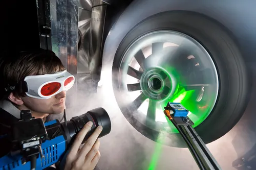 高考后如何选一所环境好、清净、人少、适合学习的国外大学？