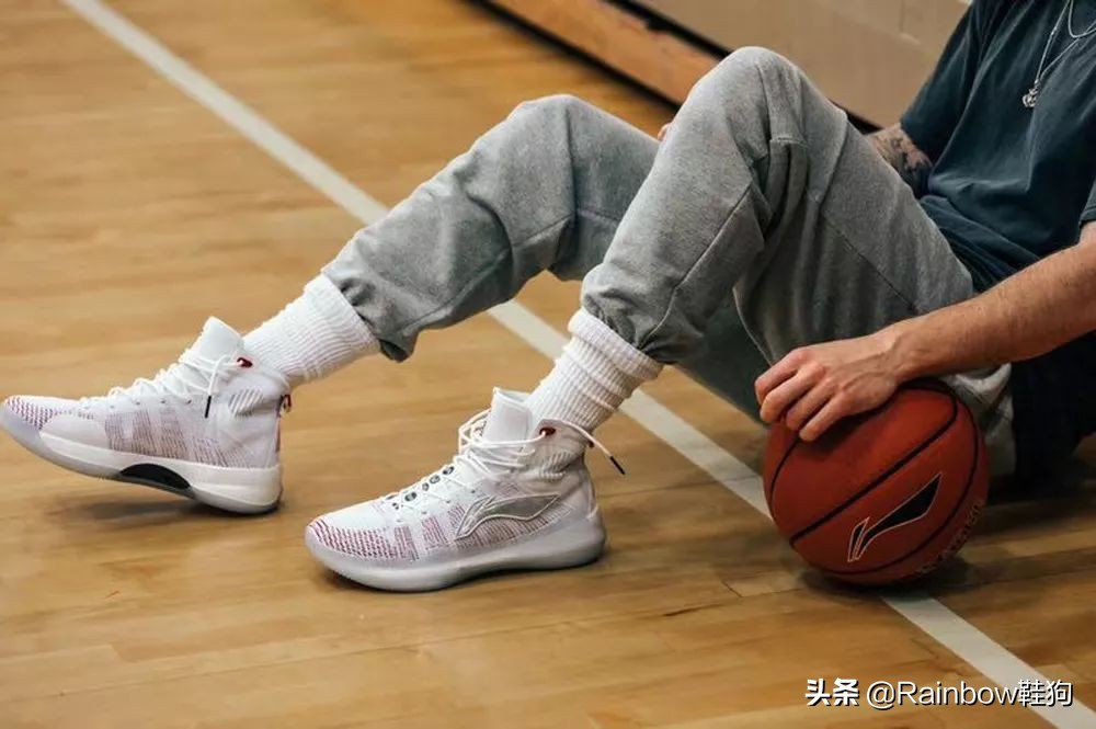 李宁驭帅13“䨻”升级版实战测评 驭帅13“䨻”和驭帅13对比测评