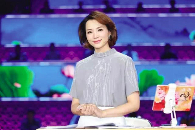 失恋受过伤的人，一定要品读董卿的这一段语录，相信很快会释怀
