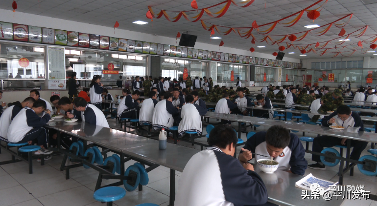 【浪费可耻 节约为荣】 平川区中恒学校：节约粮食 坚守“粮”心