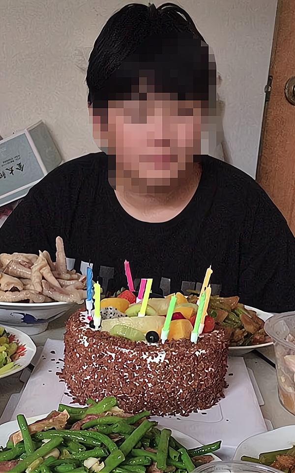 江苏一15岁中专生宿舍被打身亡，原因曝光，网友：争取考上高中