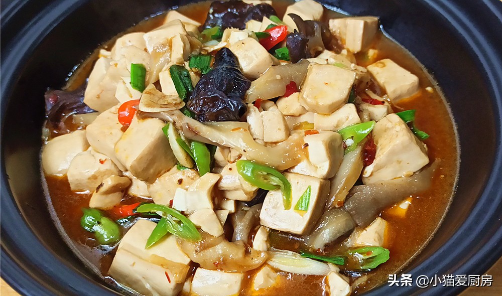 东北溜豆腐的做法大全（10分钟教你做出东北溜豆腐）