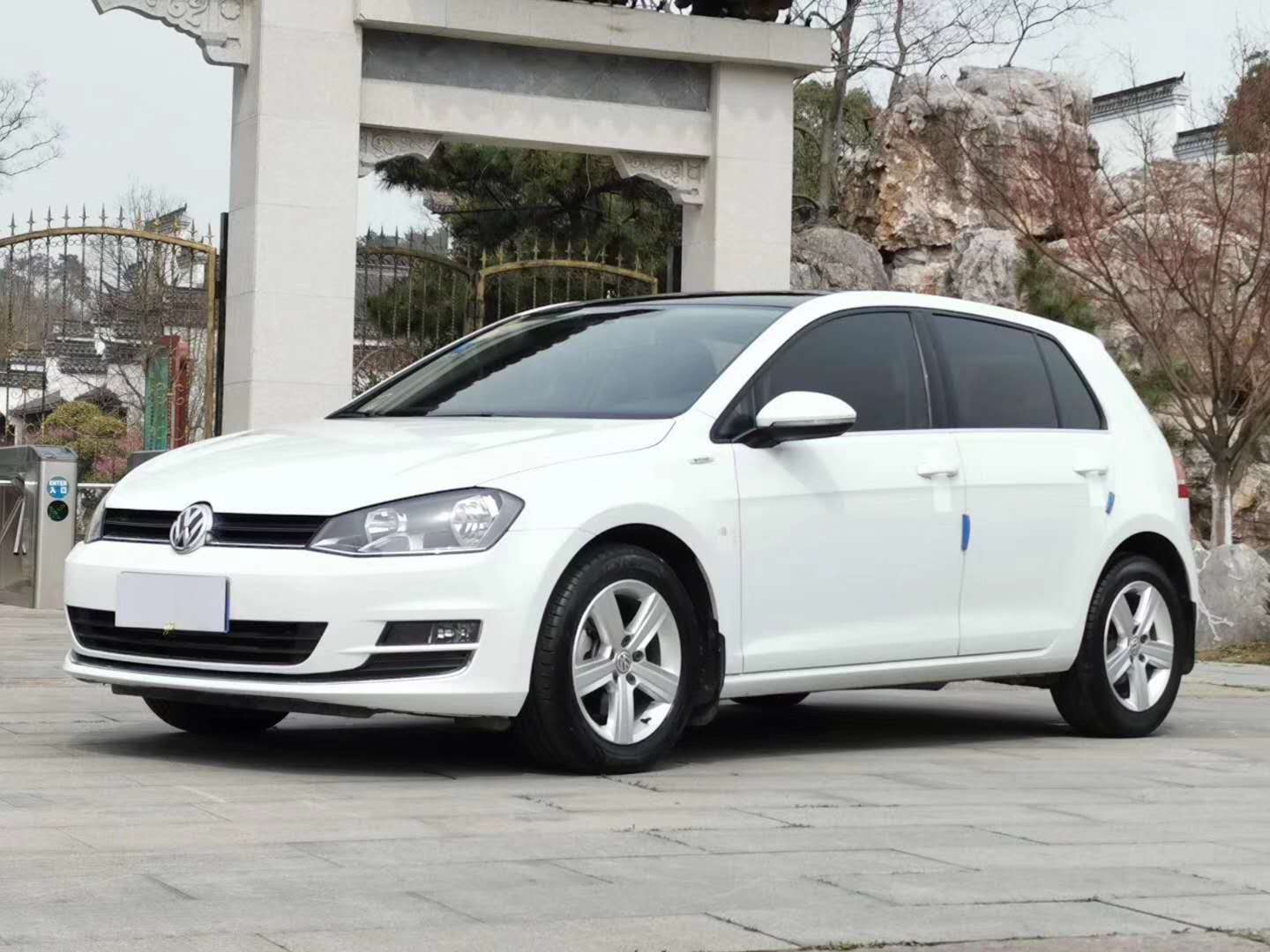 比大众Polo贵那么多，大众高尔夫值得买吗？