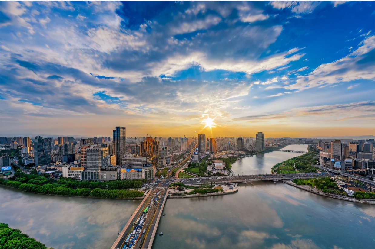 豪气！宁波只有“土豪”才能上得起的学校，网友：宁波大老板真多