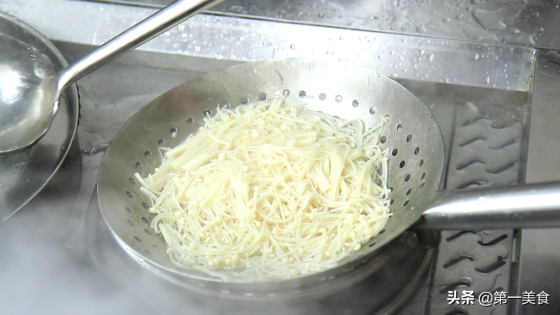 金針菇炒雞蛋,金針菇炒雞蛋怎么做好吃