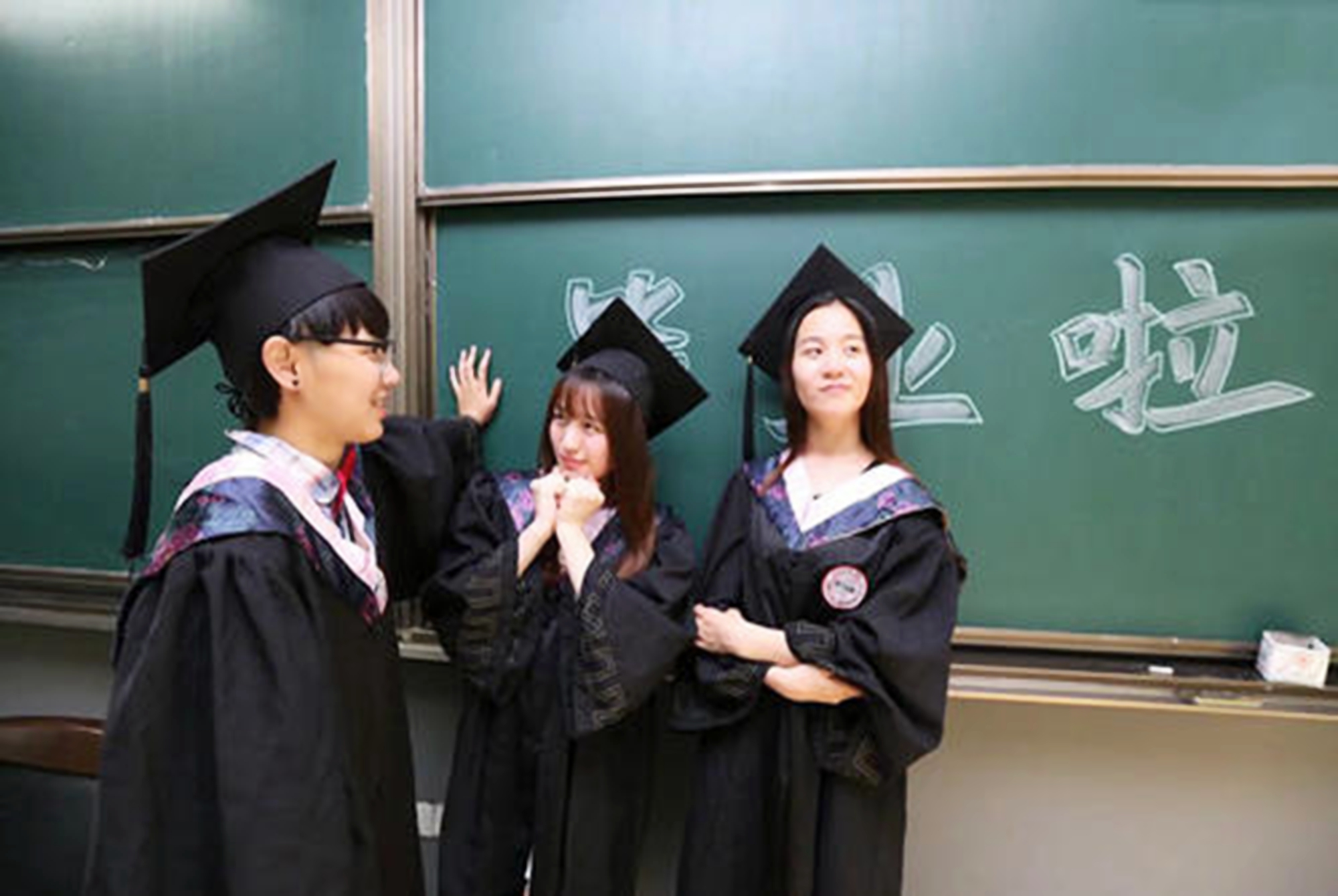 大学生严重过剩，既然如此“廉价”，父母为何还拼命供孩子读大学