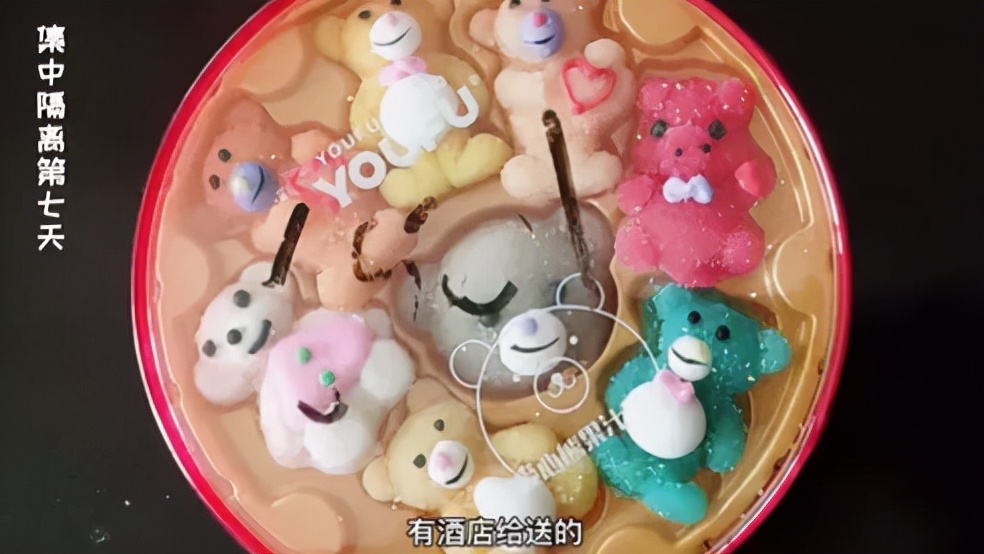 男子带俩孩子游泳，忽然被隔离！那画面简直不忍看…满屏生无可恋！网友：妈妈的痛苦体会到了吗