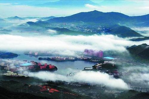 从高校名称上能够区分“公办”与“民办”？