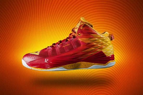 霍华德一代:2015年12月21日