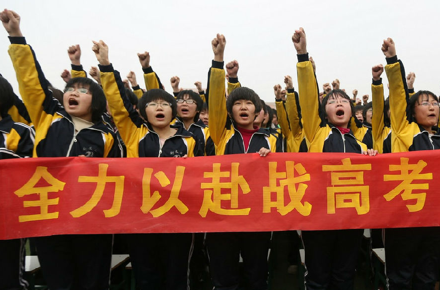 唐尚珺第13次参加高考，曾被政法大学录取，今年能如愿上中科大？