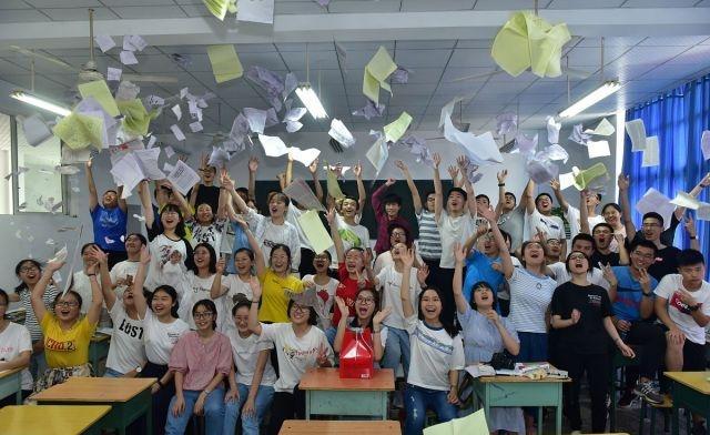 四川高考报名人数再创新高，上本科变难了？瞎操心