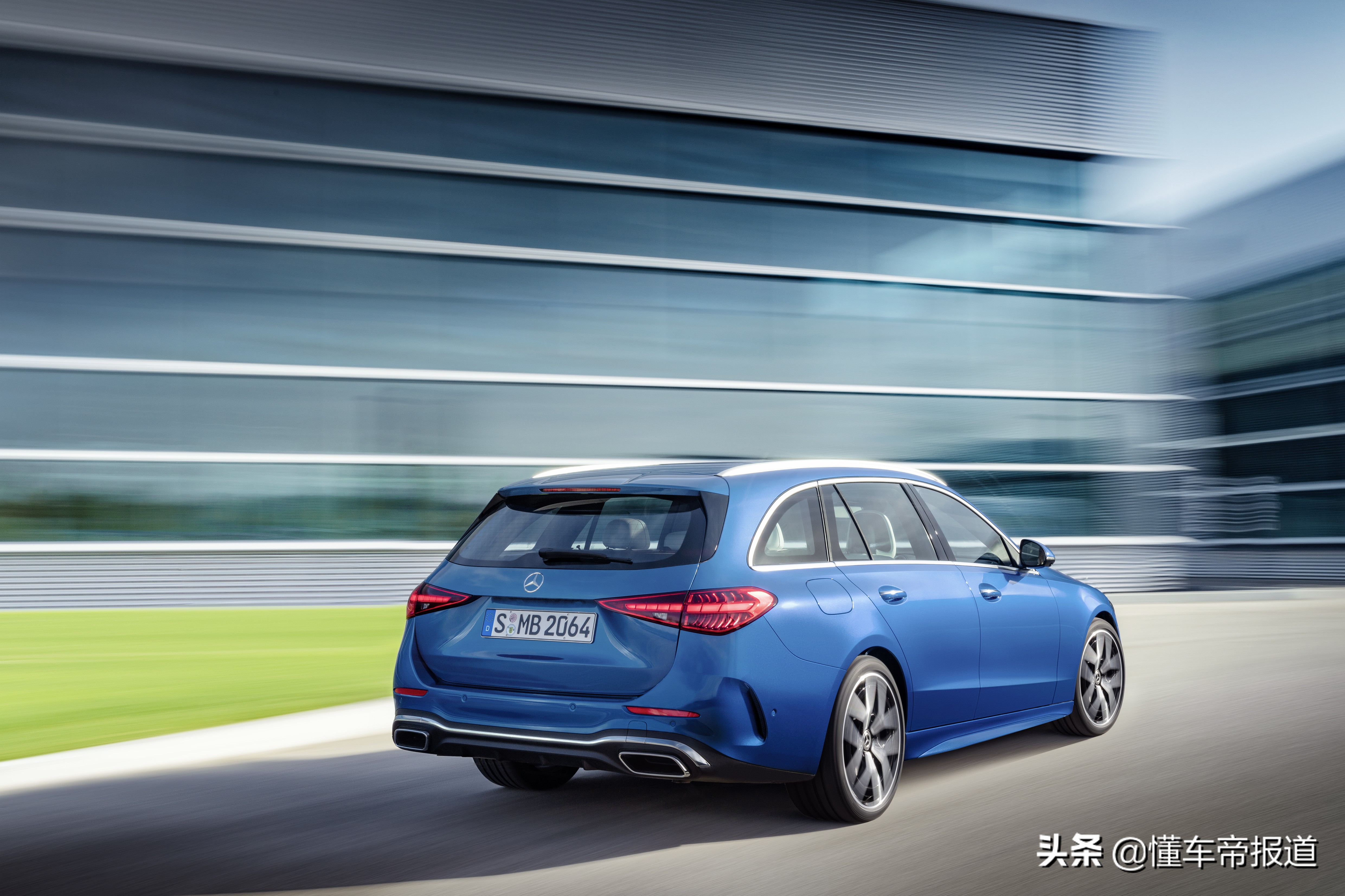 奔驰c级旅行轿车(新车) - 四帝国车市