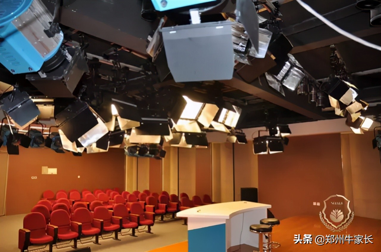 这所学校为什么有着许多奇迹教育神话？揭秘名校，原来是这样的