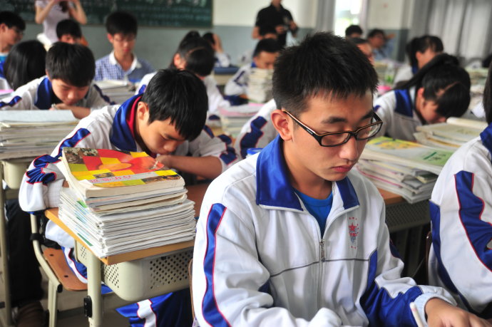 高考结束，一位家长才明白，真正决定“高考成绩”的，是初中三年