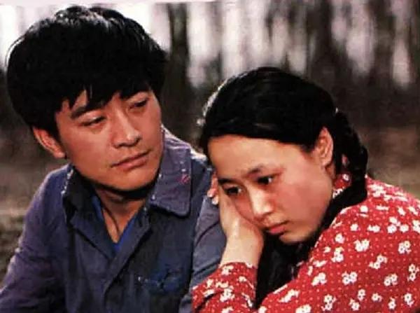 80年代最红小生周里京，妻子被杀害，一蹶不振，如今已找到幸福