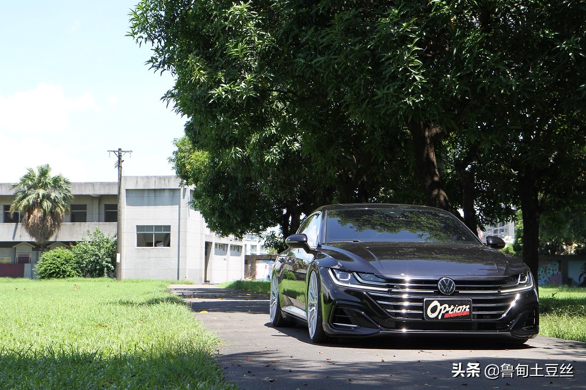 「毂锐驰」优雅与性能兼具—大众CC猎装版 380 R-Line X REVO二阶改装