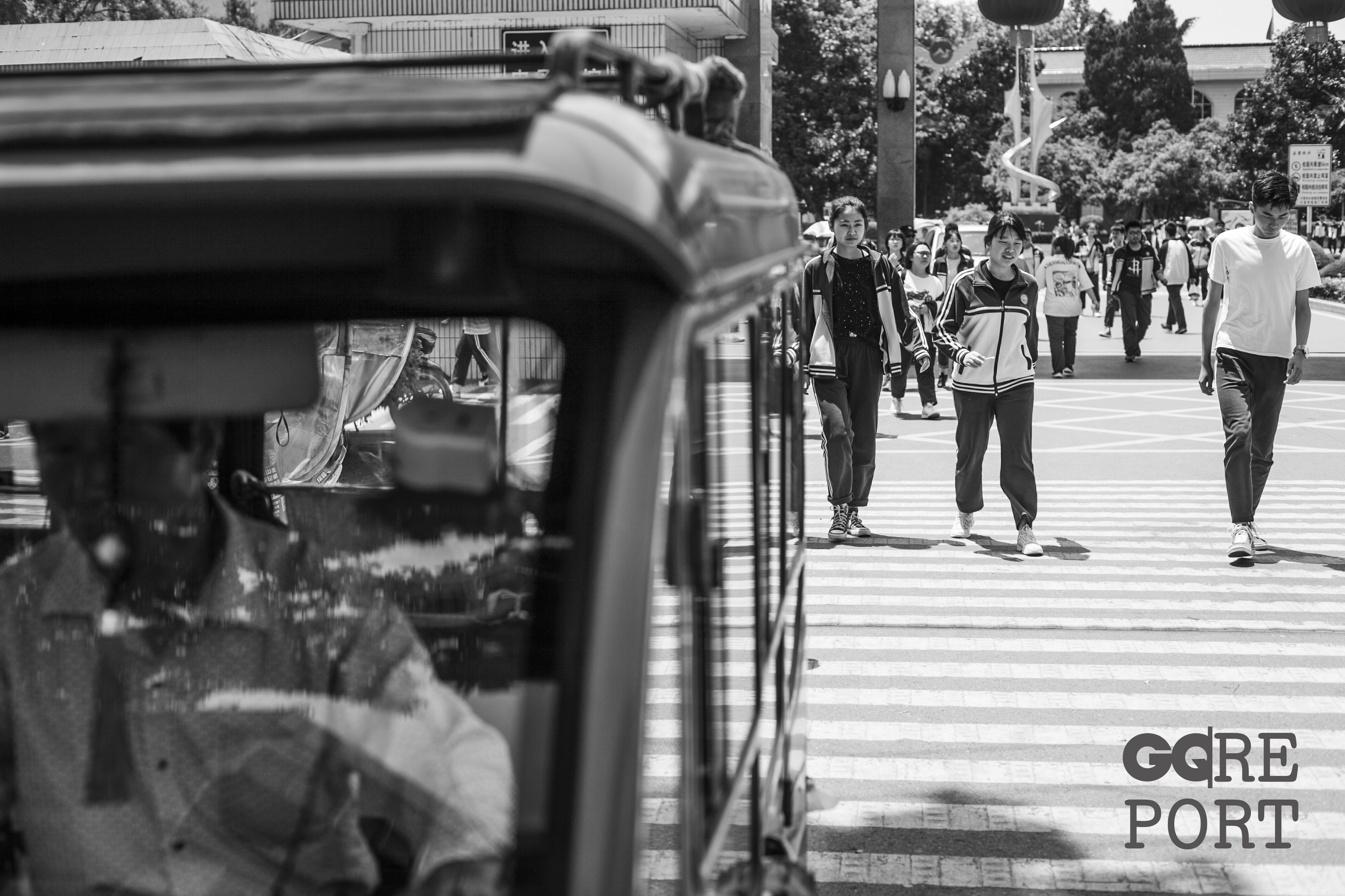 除了毛坦厂中学以外，你不知道的另外一个教育产业！！就在这所超级中学的对面