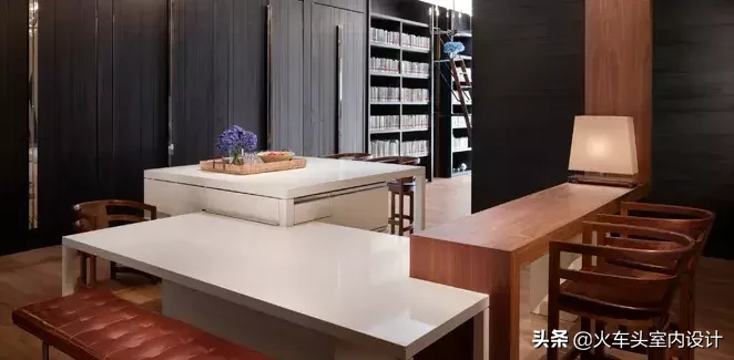 解构主义=凹造型？