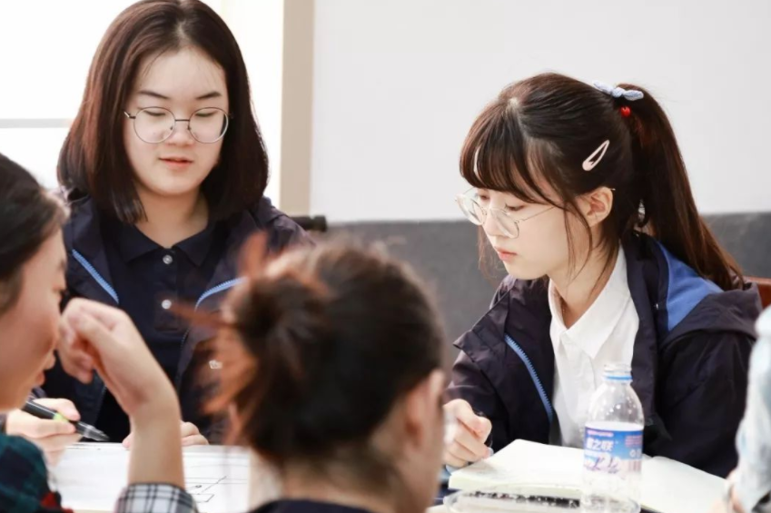 大学奖学金的意义重大，不光是钱的事，很多的好处毕业时才知道