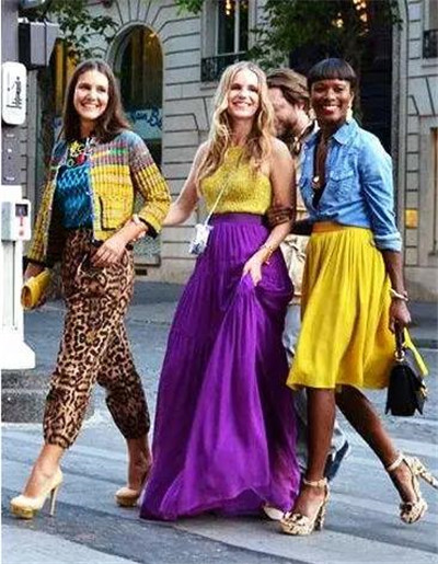 紫色的对比色紫色的互补色