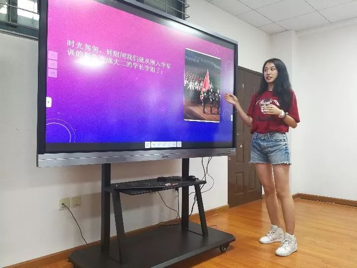 华师大理科学姐，获得“世界小姐”中国冠军，曾隐瞒父母参加艺考