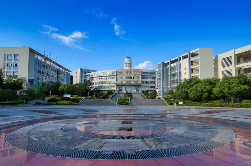 四川这所单招高校有百年历史,占地1000余亩