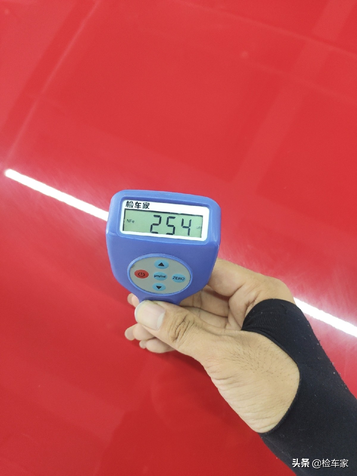 不到3万公里贬值近300万！225万的二手法拉利458香吗？