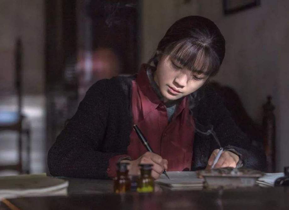 《我愿乘风破浪，只为人间烟火》：女人的“真高级”，在这两件事