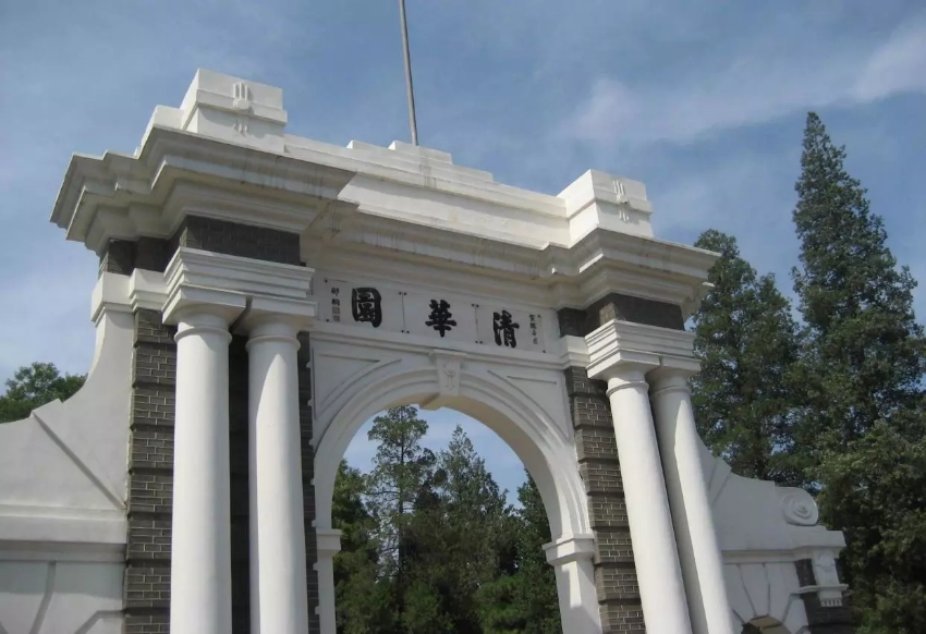 领跑全国的两个班，包揽90%的高考状元，它们到底厉害在哪里