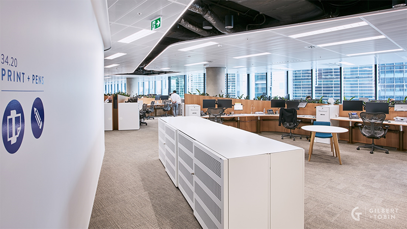 澳洲年轻人太难了！投行、律所大涨薪，入门级工作却在消失