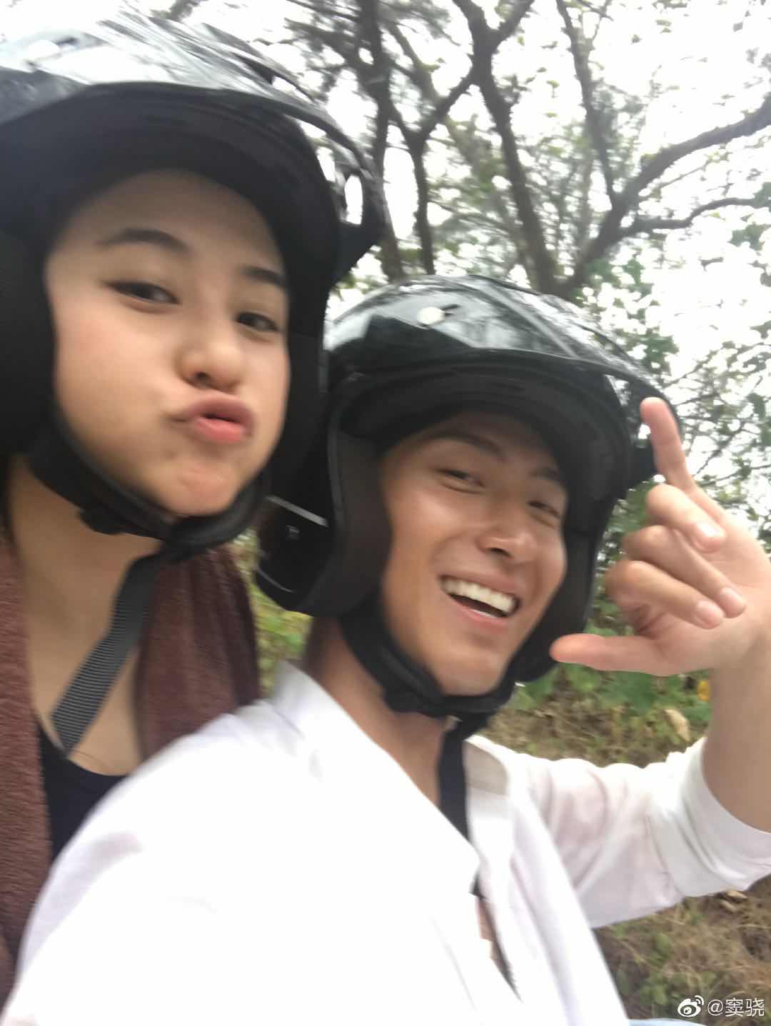 竇驍：22歲一炮而紅，戀上賭王千金何超蓮，成了“寶藏男友”
