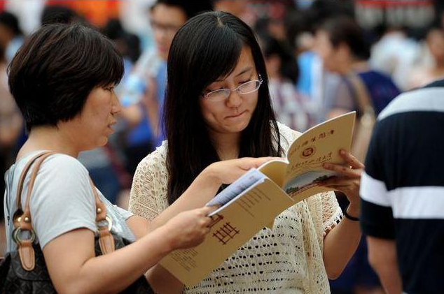 农村学生迎来好消息，考重点大学不再是梦想，寒门出贵子成现实