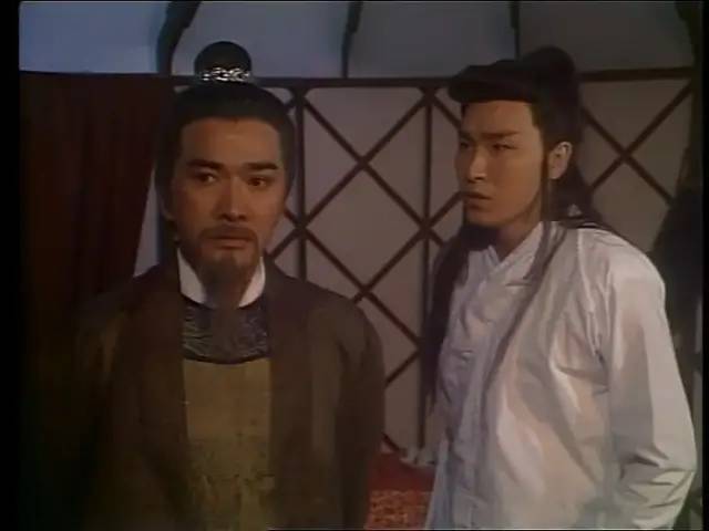 《昆仑奴》于27年播出，两位女主角的“红衣服与白衣服之争”至今仍在继续。
