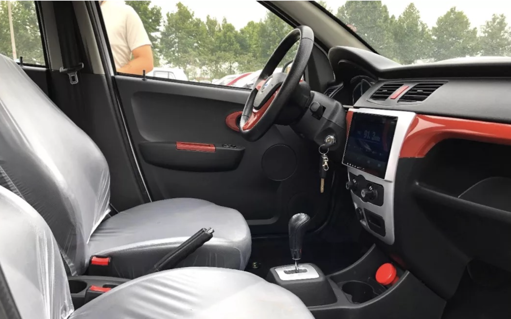 2款全新低速电动车来了,性能稳定品质可靠,最大续航200公里