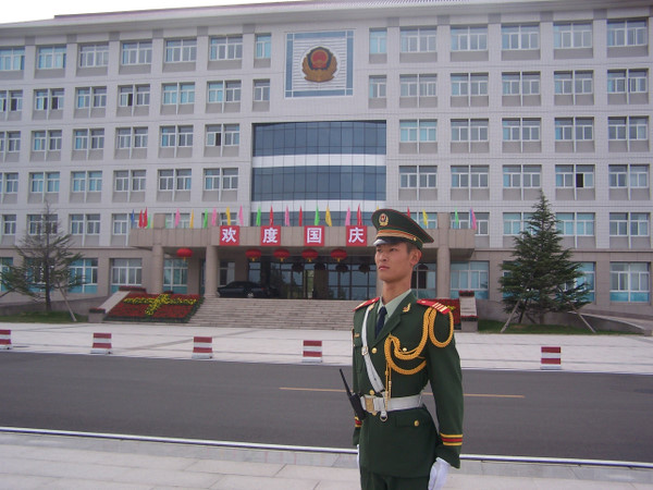 性价比很高的二本大学，多半毕业生可直接当官，实力在线却很低调