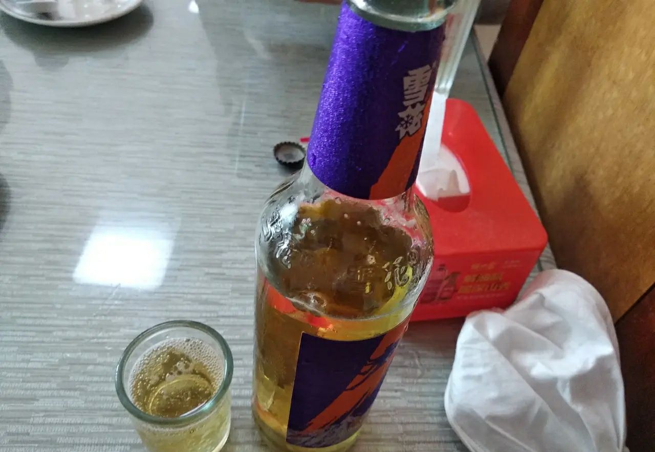 奥运会啤酒有哪些(看奥运喝啤酒，这7种国产啤酒，清凉杀口价格低，没喝过的人很少)