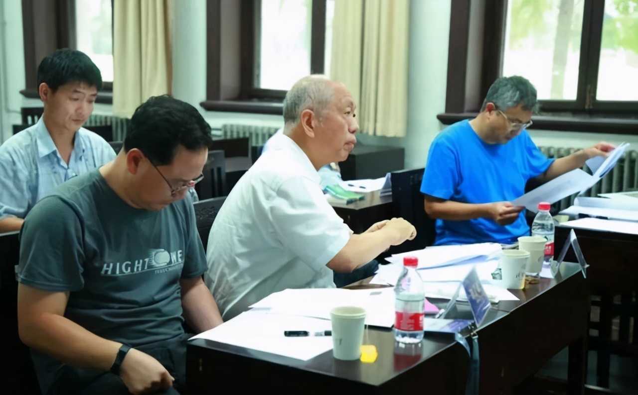 丘成桐数学竞赛落下帷幕，北京大学成最大赢家，清华大学表现惨淡