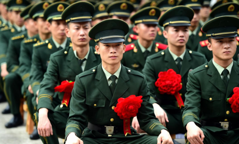 大学生入伍考军校条件（在校大学生迎来好消息）