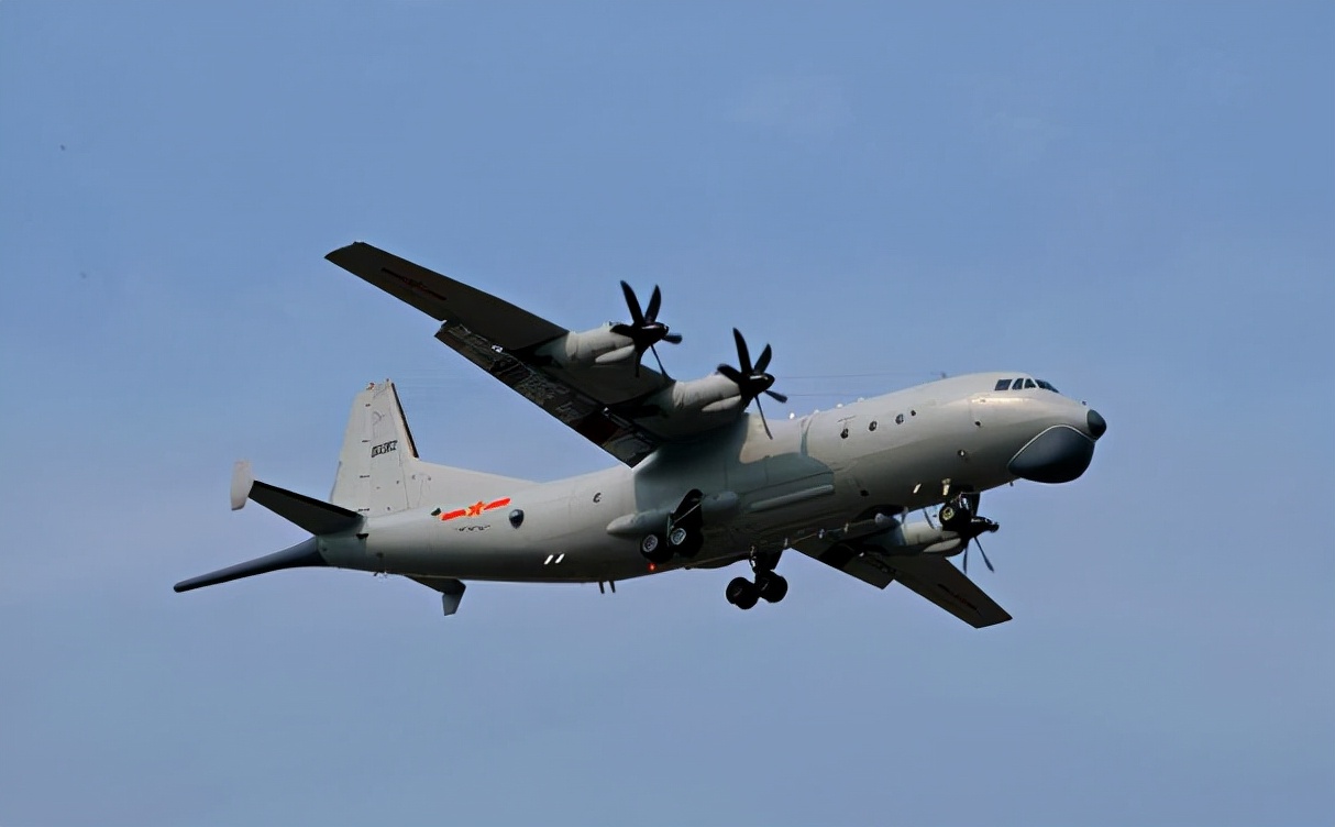 ������Ǳͧ�Ϻ���ײ�¼����з��ܼ�ʱ֪����