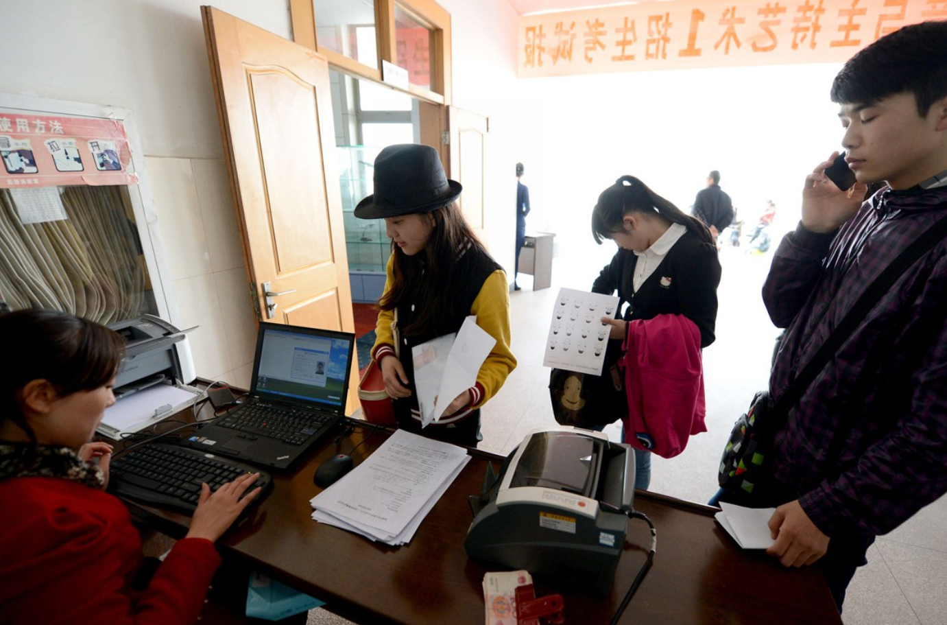 名校梦恐破碎，多所985高校发通知，暂停高水平艺术团招生