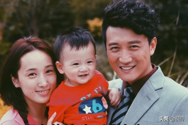 突围：任东霖剧中扮王平安，曾坦言演反派更过瘾，妻子演过红楼梦