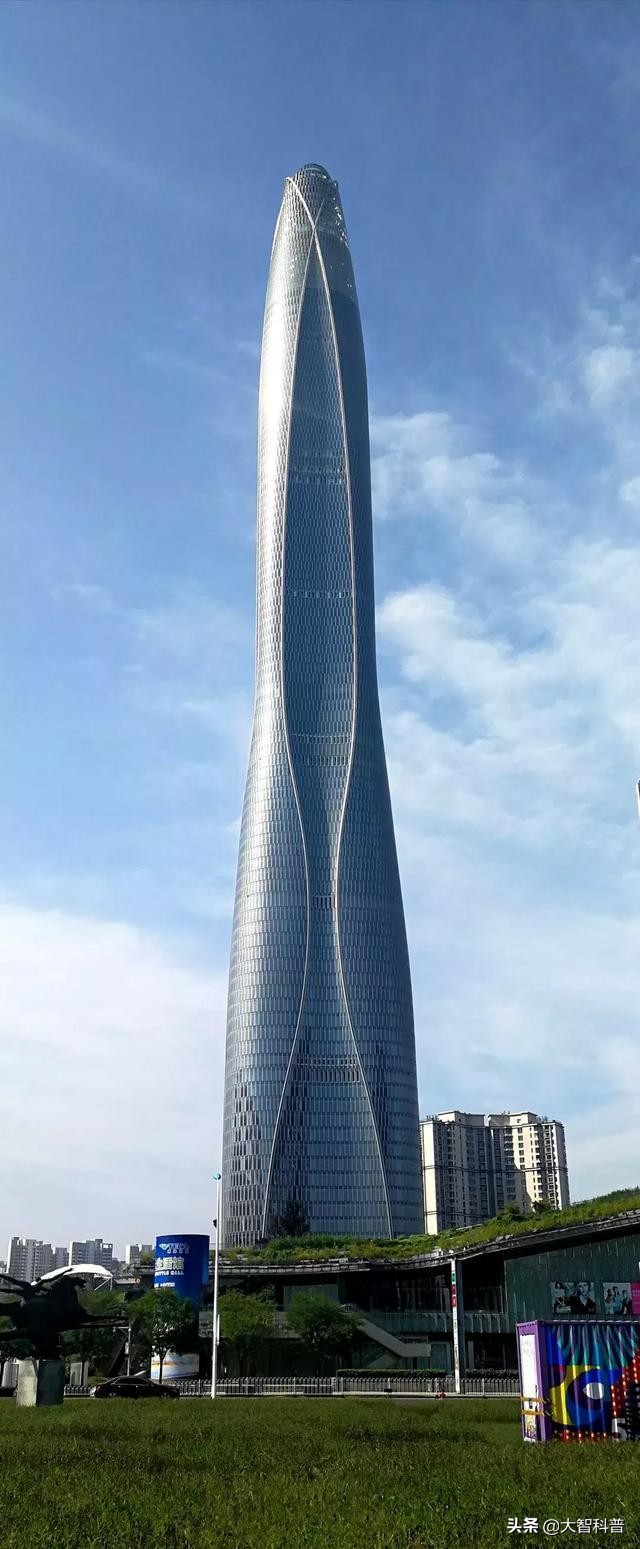 世界十大摩天高楼，中国竟然占了一半？