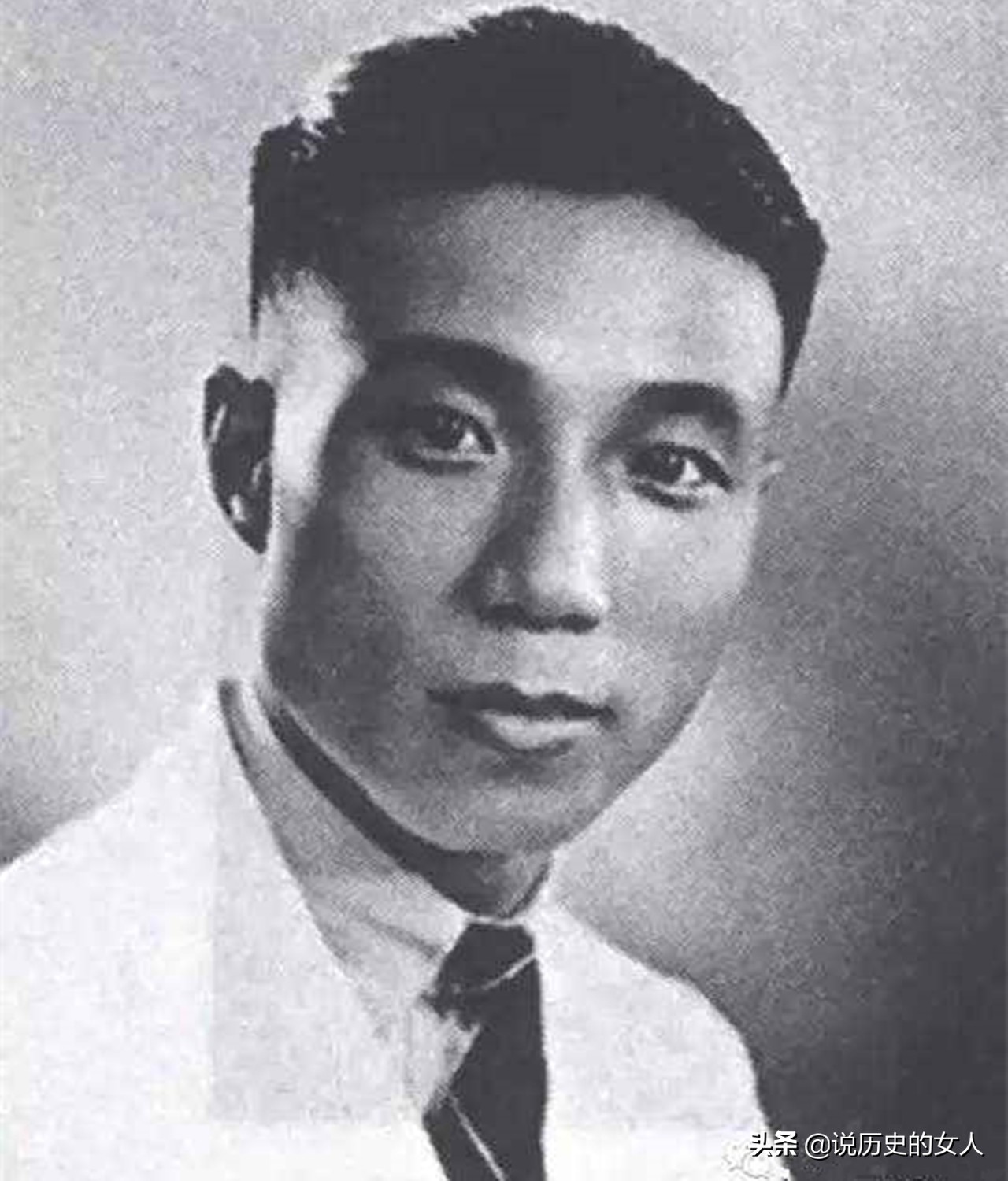 邵逸夫简介,邵逸夫简介两百字