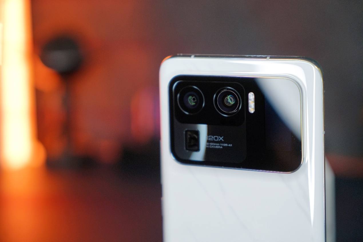 盘点目前拍照最好的三款手机，拍照不输小单反，出游旅行必备