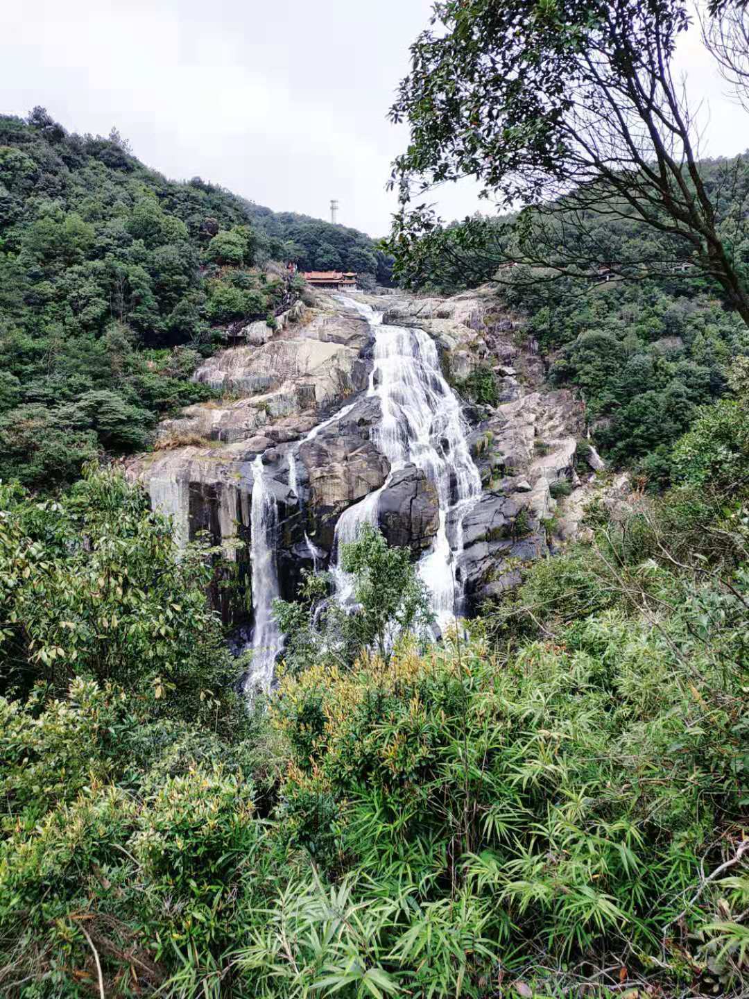 福建4a级风景区九鲤湖