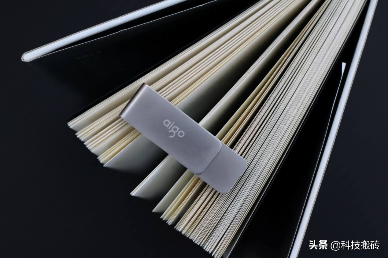 首款40nm“中国芯”U盘诞生，性能狂飙，售价却不到百元
