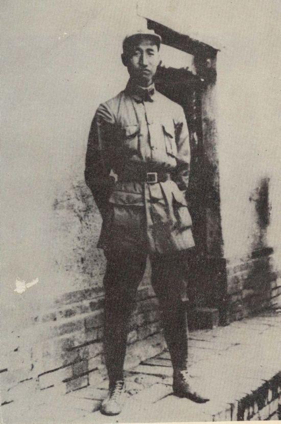十大元帅1930年谁的级别最高：贺龙第三，徐向前第七，叶剑英垫底