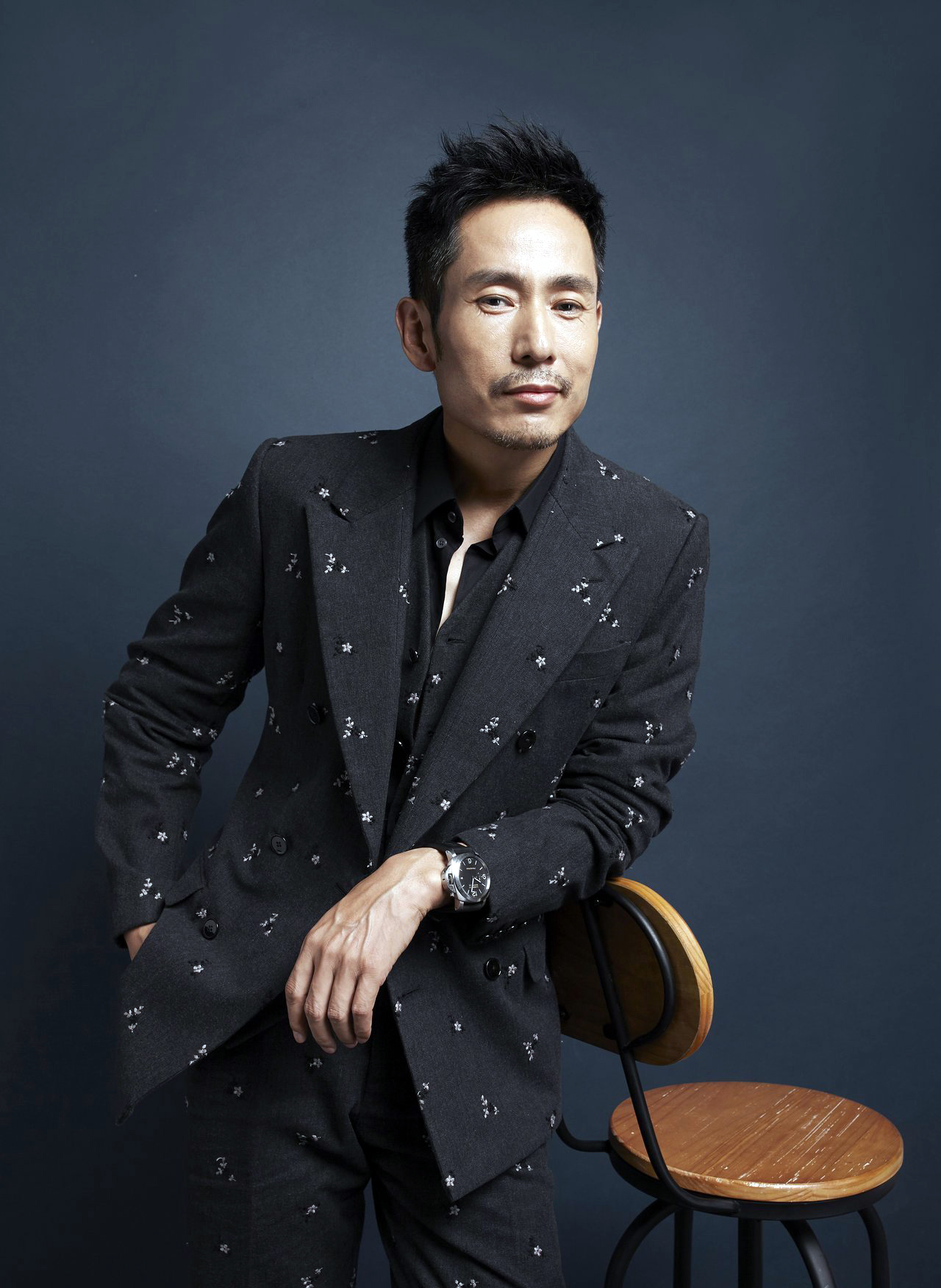 晋地出美男 这15位山西男星 个个俊朗阳刚 有的87仍帅 甩小鲜肉几条街