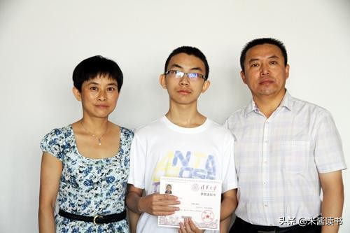 7年前，14岁高考601分摘县状元，考上清华的山西神童，如今怎样