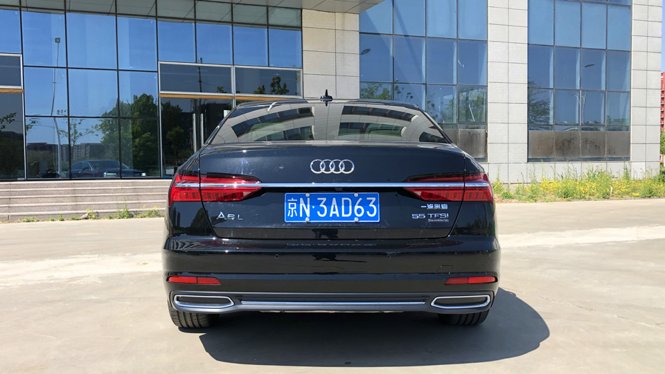 3.0T的奥迪A6L，开起来有什么不同？